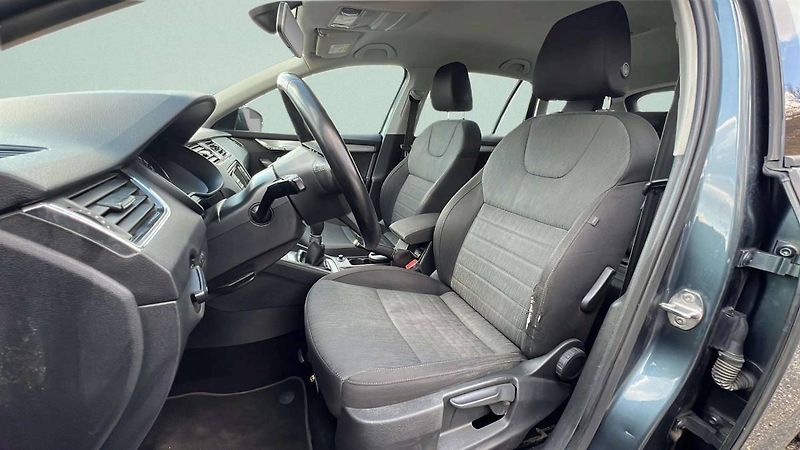 Škoda Octavia Combi Style 1,6 TDI/81 kW/3763 - fotka 26 z 42