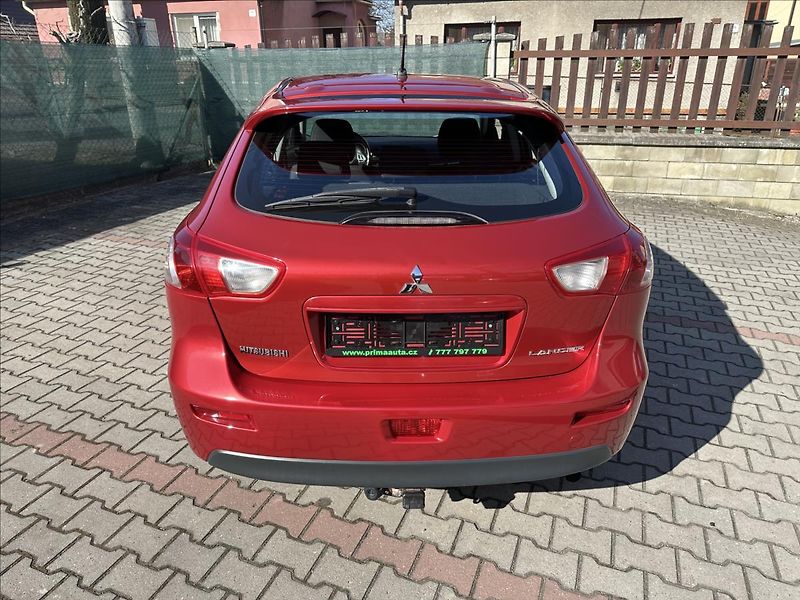 Mitsubishi Lancer 1,8 - fotka 6 z 20