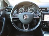 Škoda Octavia (2019) 1.6 TDI, Serv.kniha, Navi - náhled 15