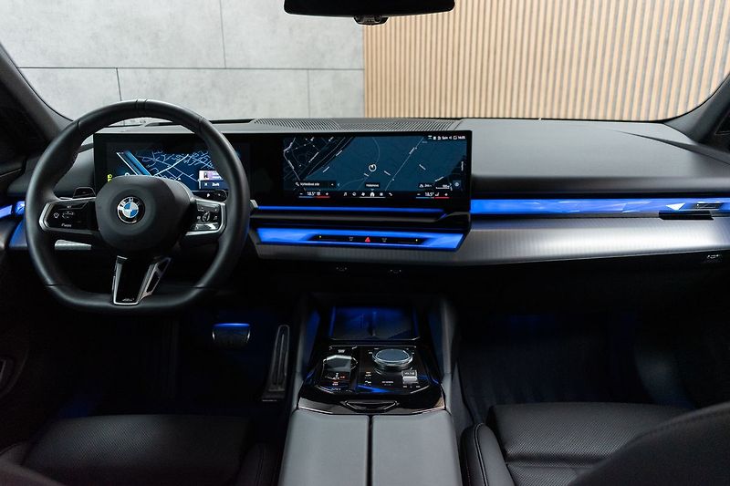 BMW Řada 5 540d xD ///M*ZÁRUKA*TAŽNÉ*ČR 1 - fotka 8 z 51