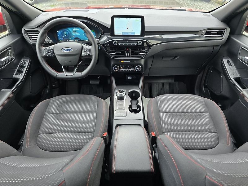 Ford Kuga 140kW 4x4 AWD ST-LINE -DPH - fotka 8 z 43