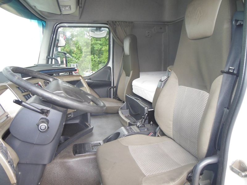Renault Premium R 460.26 DXi, BDF, 6x2, Euro 5 - fotka 19 z 28