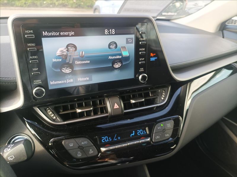 Toyota C-HR 1,8 Comfort - fotka 16 z 20