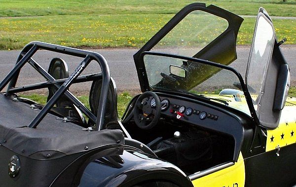 Caterham Roadsport 120.