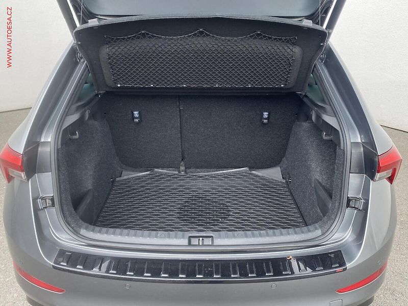 Škoda Scala (2021) 1.0 TSi, ČR, Monte Carlo - fotka 7 z 17