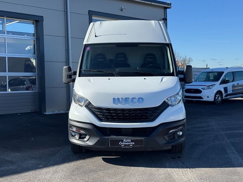 Iveco Daily (2022) 35S160 2.3 115 Kw - fotka 2 z 20