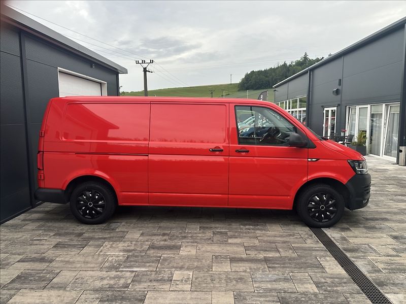Volkswagen Transporter 2,0 TDI 150PS  L2H1 DSG Dílna - fotka 6 z 53