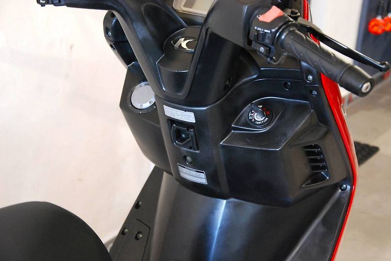 Kymco Yager GT 125 (2008) - fotka 7 z 20