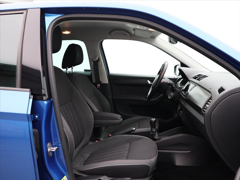 Škoda Fabia 1,0 TSI 81kW Style edition 100 - fotka 11 z 28