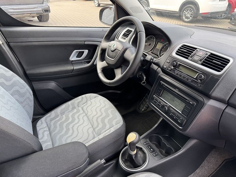 Škoda Roomster (2009) 1.4i 16V Style Digi Klima - fotka 13 z 49