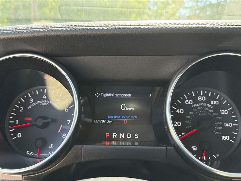 Ford Mustang 5,0 331 Kw GT V8 Automat - fotka 22 z 32