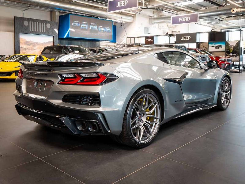 Chevrolet Corvette (2024) 5.5 C8 Z06 3LZ Coupe - fotka 6 z 37