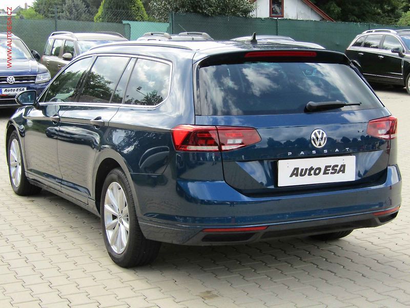 Volkswagen Passat (2020) 2.0TDi, Business, DSG, navi - fotka 6 z 17