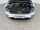 Volkswagen Tiguan (2018) 1.4TSi Join! Navigace! Tažné! - náhled 11