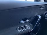 Mercedes-Benz Třídy A A 200 AMG sedan - náhled 18