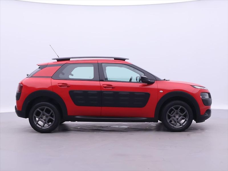 Citroën C4 Cactus 1,2 PT 82k CZ Feel DPH - fotka 7 z 22