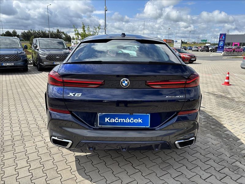 BMW X6 3,0 40i 280kW M-Sport xDrive - fotka 4 z 46