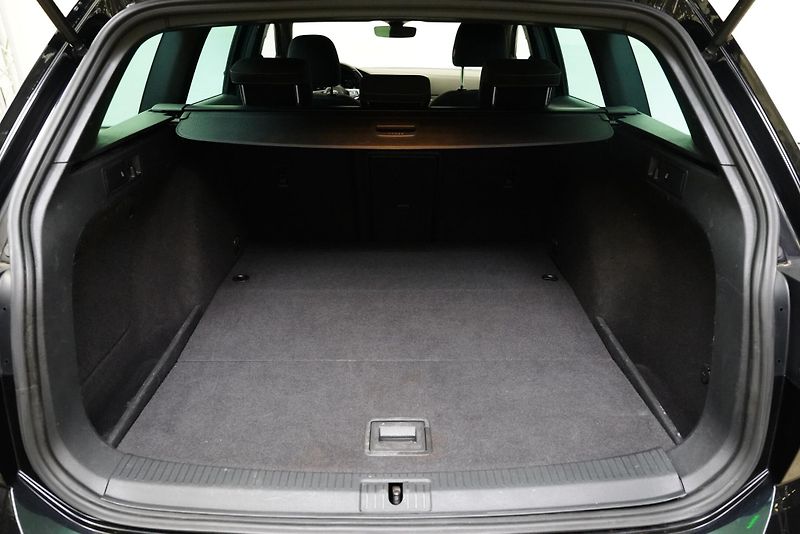 Volkswagen Golf - fotka 27 z 27