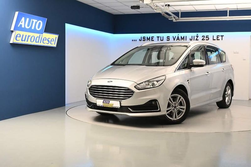 Ford S-MAX (2022) 2.0 TITANIUM Kamera Tažné 8 Ko - fotka 2 z 32