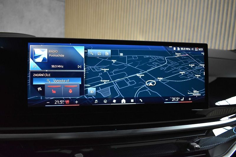BMW X5 30d xD ///M*ZÁRUKA 9/27*7míst* - fotka 41 z 74
