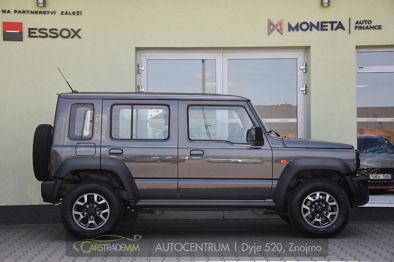 Suzuki Jimny 1,5 GLX AUTOMAT, 4X4 LONG - fotka 6 z 40