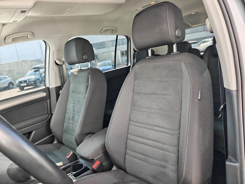 Volkswagen Touran Comfortline 7DSG 1,5TSI - fotka 6 z 22
