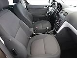 Škoda Yeti (2011) 2.0 TDI, 4X4, Navi, Tempomat - náhled 7