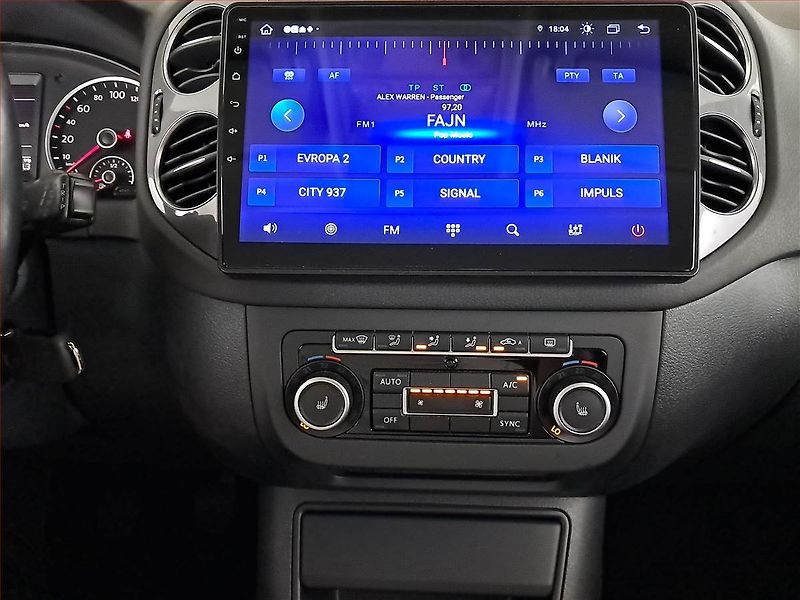 Volkswagen Tiguan (2013) 2.0 TDI, Park. senzory - fotka 12 z 22