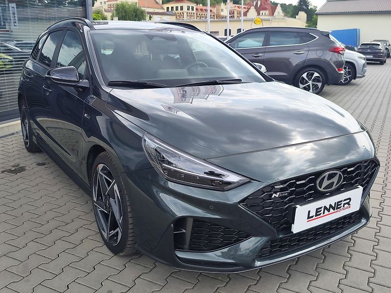 Hyundai i30 1.5 T-GDI/103kW N-Line DCT - fotka 3 z 36