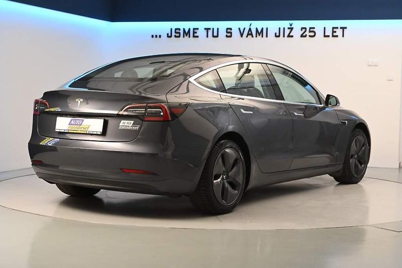 Tesla Model 3 (2019) RWD LED Kamera Range Plus 225K - fotka 5 z 34