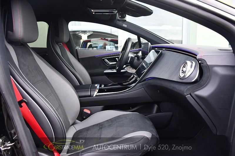 Mercedes-Benz EQE 350 4MATIC AMG  - fotka 16 z 54