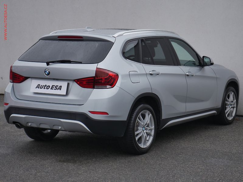 BMW X1 (2013) 2.0xd xD, AT, bixen - fotka 4 z 22