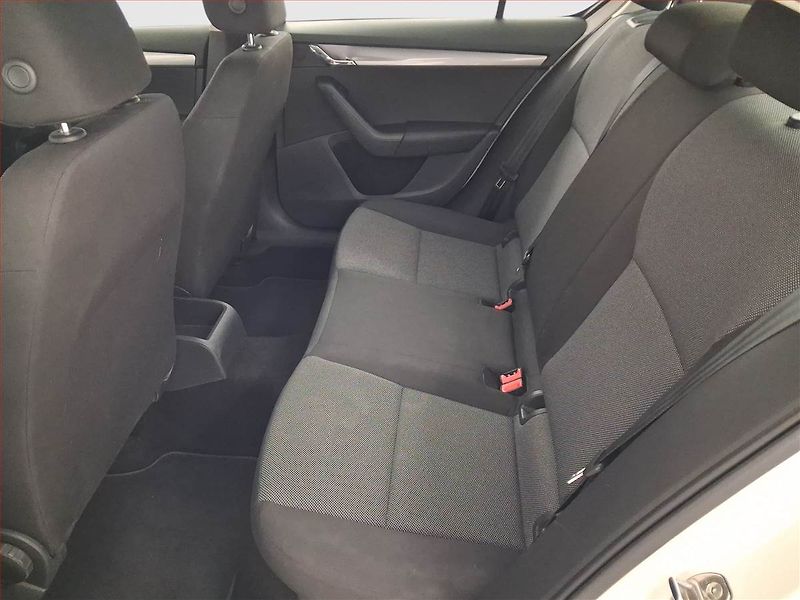 Škoda Octavia (2014) 1.2 TSI - fotka 10 z 16
