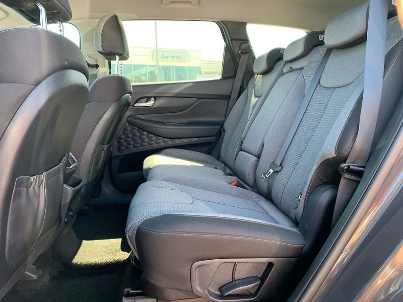 Hyundai Santa Fe COMFORT 2.2 CRDi 148kW - fotka 6 z 29