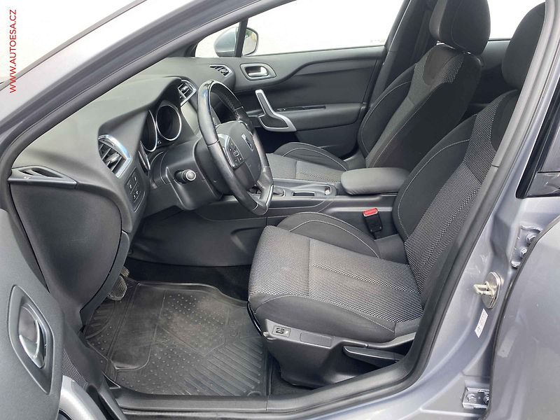 DS Automobiles DS4 (2017) 1.6 HDi, ČR, AT, bixen - fotka 9 z 16
