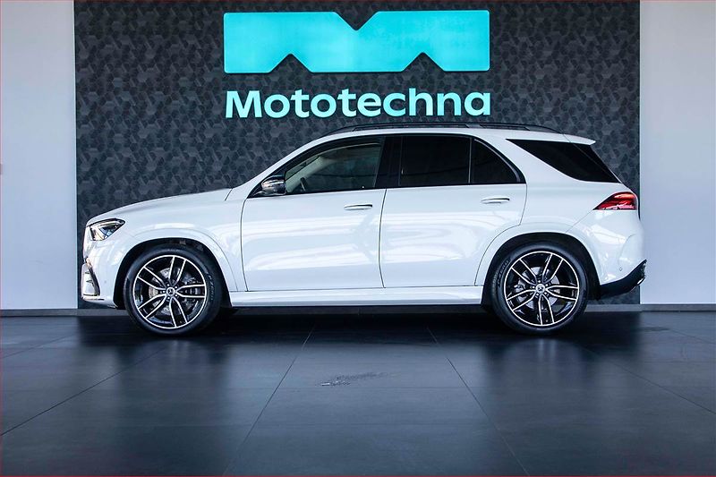 Mercedes-Benz GLE (2024) 450 - fotka 3 z 21