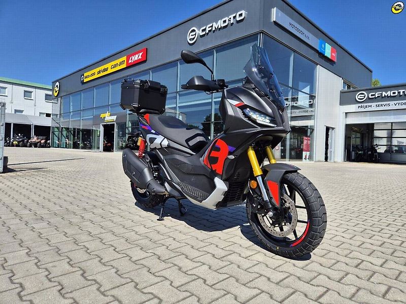 Aprilia (2026) SR GT 400 RALLY REPLICA - SKLA - fotka 2 z 46