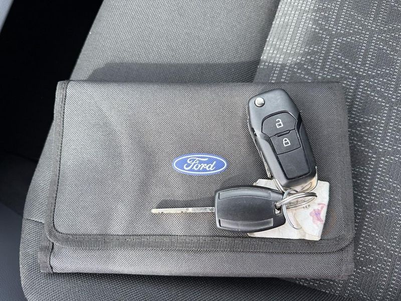 Ford Ranger 2.2 TDCi 118 kW serviska - fotka 16 z 22