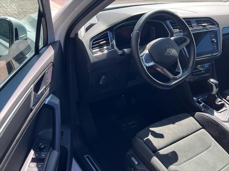 Volkswagen Tiguan 1,5 TSi 110 kW 7DSG ELEGANCE - fotka 6 z 26