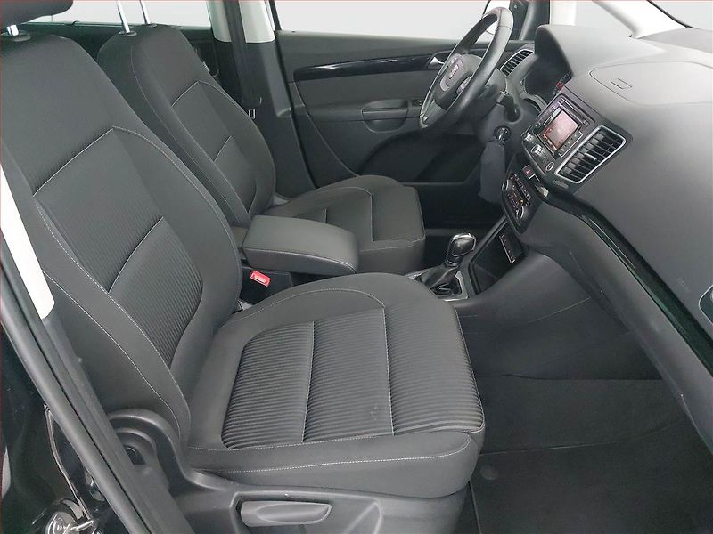 Seat Alhambra (2012) 2.0 TDI, Automat, 7 míst, Navi - fotka 9 z 24