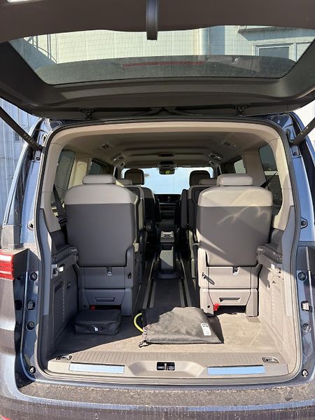 Volkswagen Multivan - fotka 14 z 41