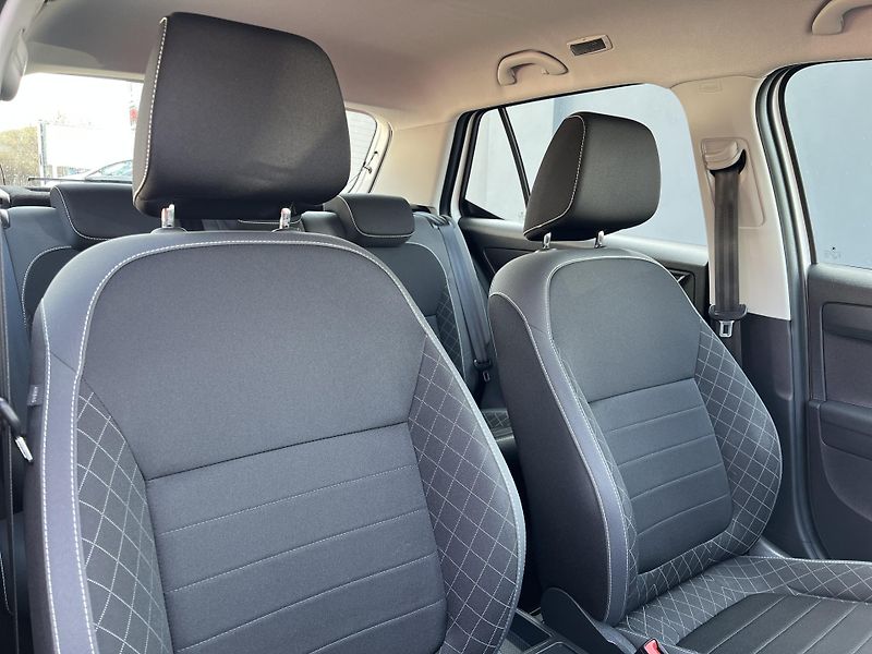 Škoda Fabia 1.0MPi 44kw TEMPOMAT KLIMA - fotka 27 z 36