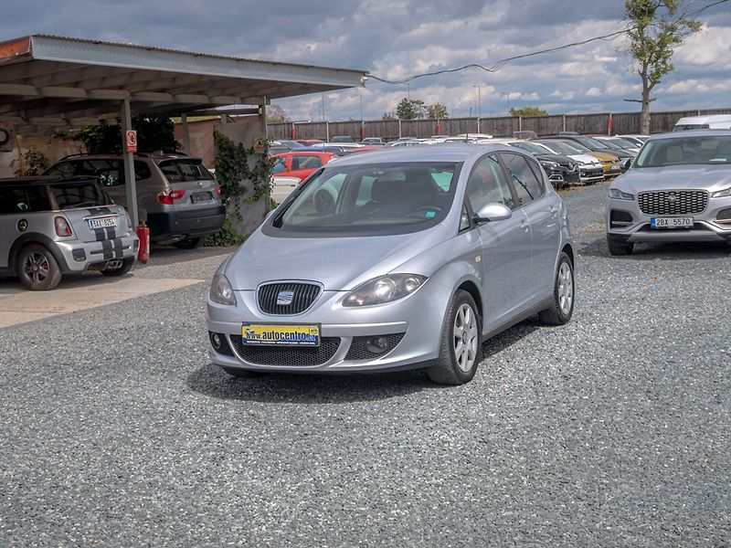 Seat Altea (2008) 1.9TDI 77KW 2DIN – PO SERVISU - fotka 1 z 39