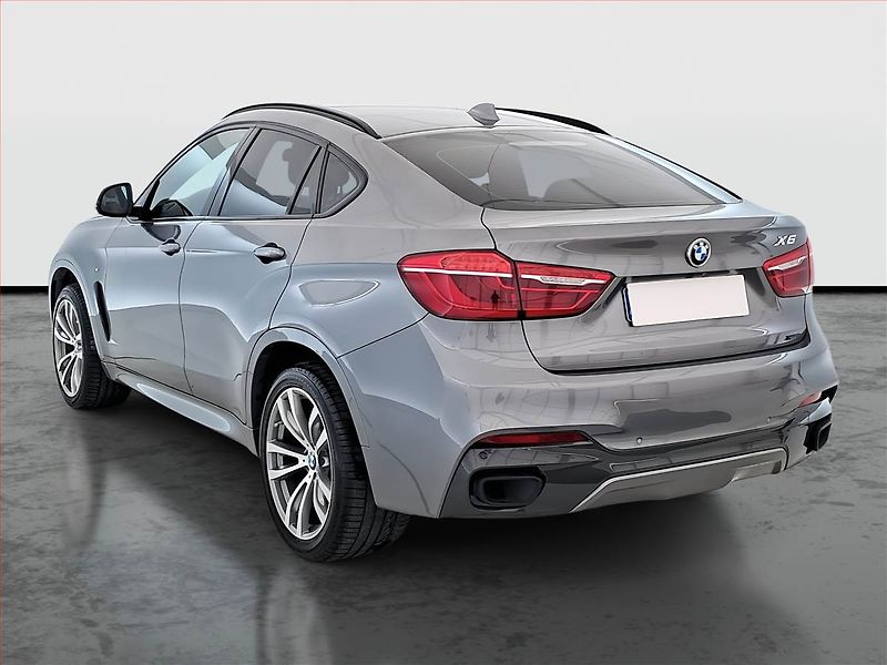 BMW X6 (2016) M Paket xDrive30d - fotka 4 z 21