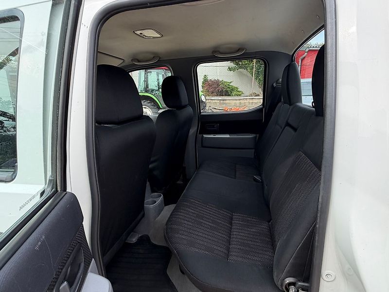 Ford Ranger 2.5TDCI 105kw*ZADÁNO* - fotka 18 z 29