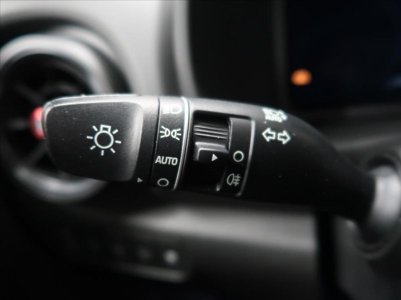 Hyundai Kona 1,6 145 kW N-line 1.majitel - fotka 21 z 35
