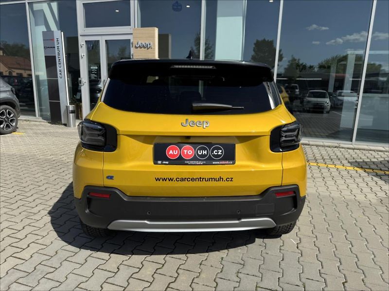 Jeep Avenger 156k 54kWh  Summit Electric - fotka 5 z 14
