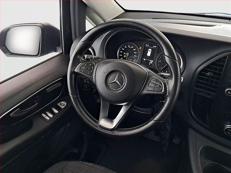 Mercedes-Benz Vito (2019) 119 CDI 4x4, Bus, 8Míst, ČR - fotka 17 z 20