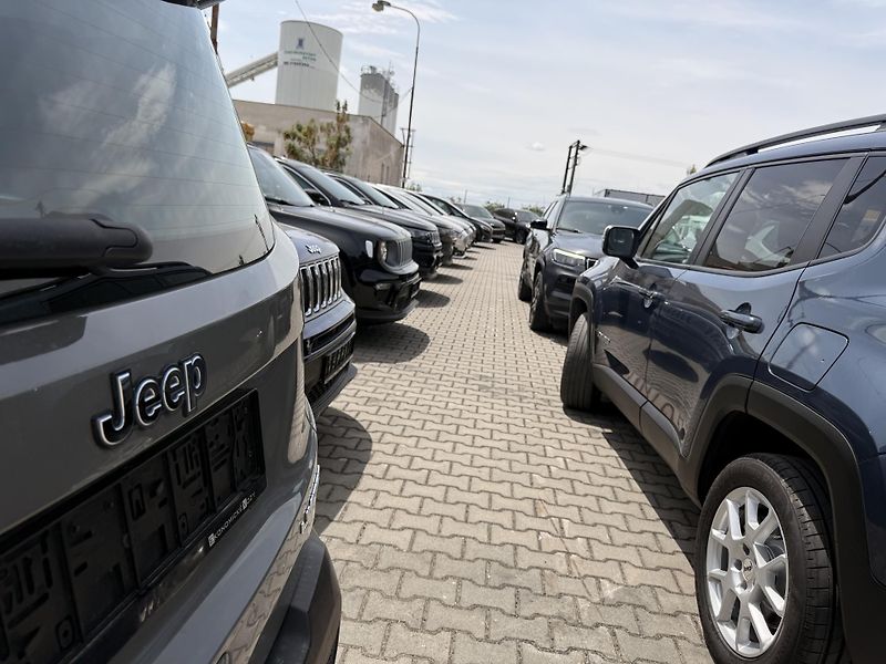 Jeep Compass (2023) 1.3 T4 PHEV,4x4,ZÁRUKA - fotka 49 z 56