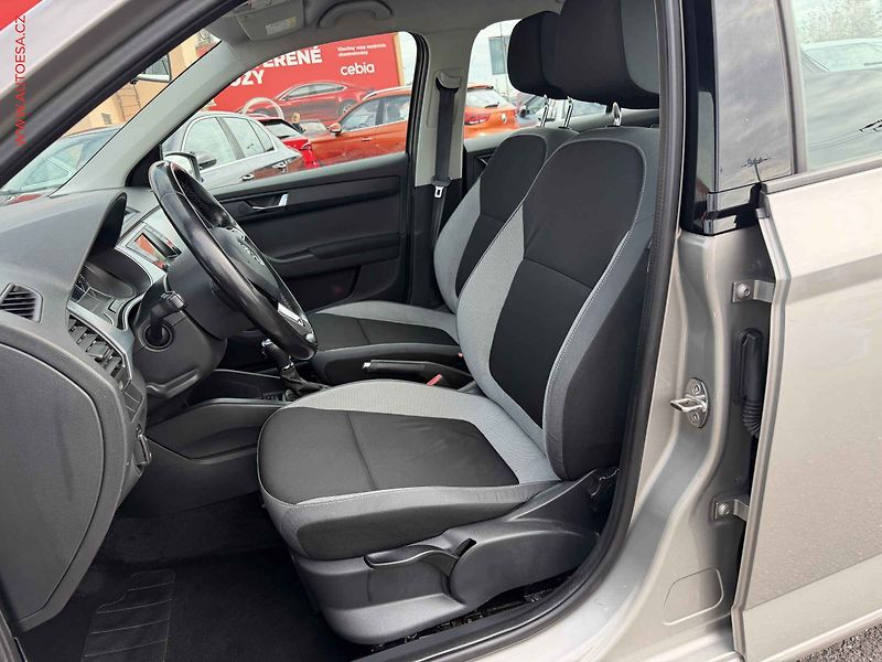 Škoda Fabia (2015) 1.2 TSi, Ambition, DSG - fotka 7 z 16